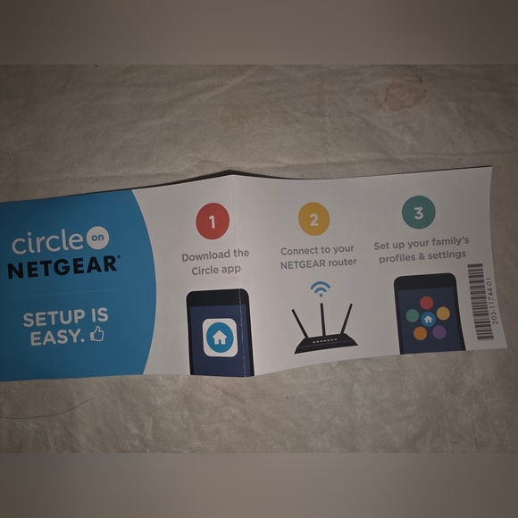 NETGEAR Nighthawk AC2300 Smart WIFI Router Model R7000P - Picture 16 of 16